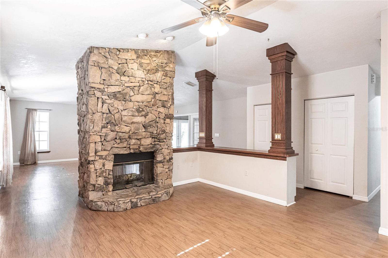 Image 18 of 51 For 5301 Sabal Palm Lane