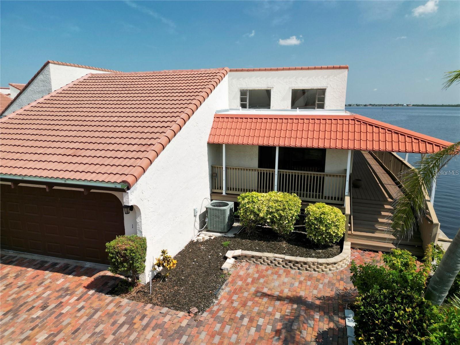 Image 9 of 45 For 25188 Marion Avenue 1