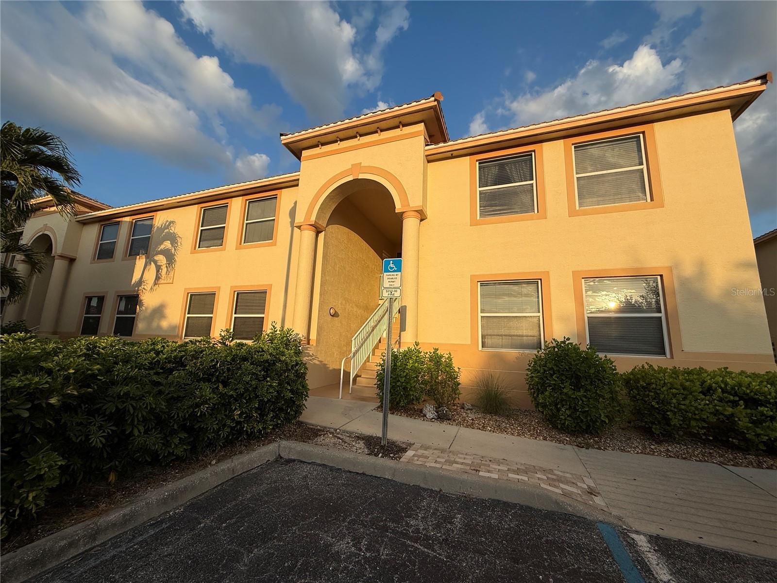 Image 2 of 24 For 15409 Bellamar Circle 713