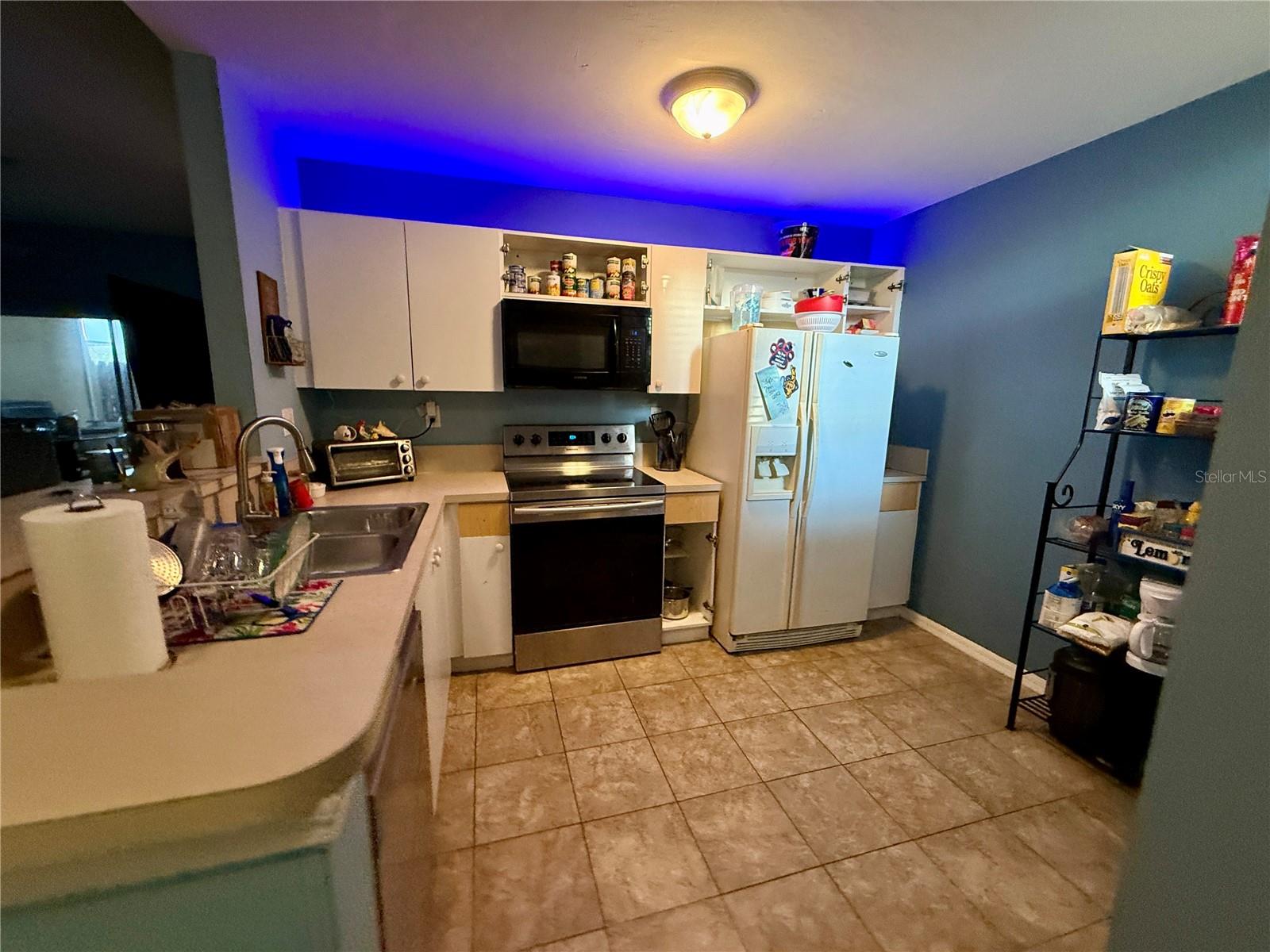 Image 7 of 24 For 15409 Bellamar Circle 713