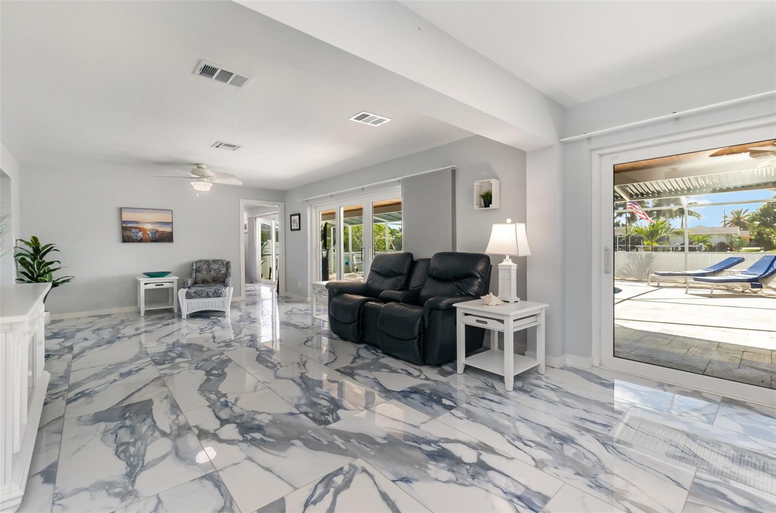 Image 13 of 43 For 1661 Swan Terrace