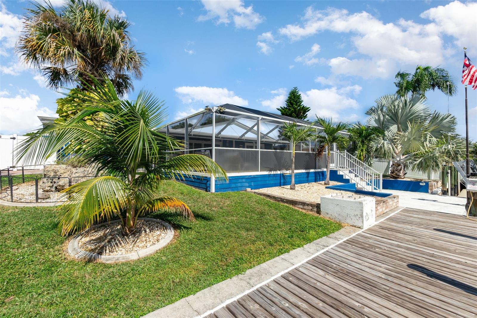 Image 36 of 43 For 1661 Swan Terrace