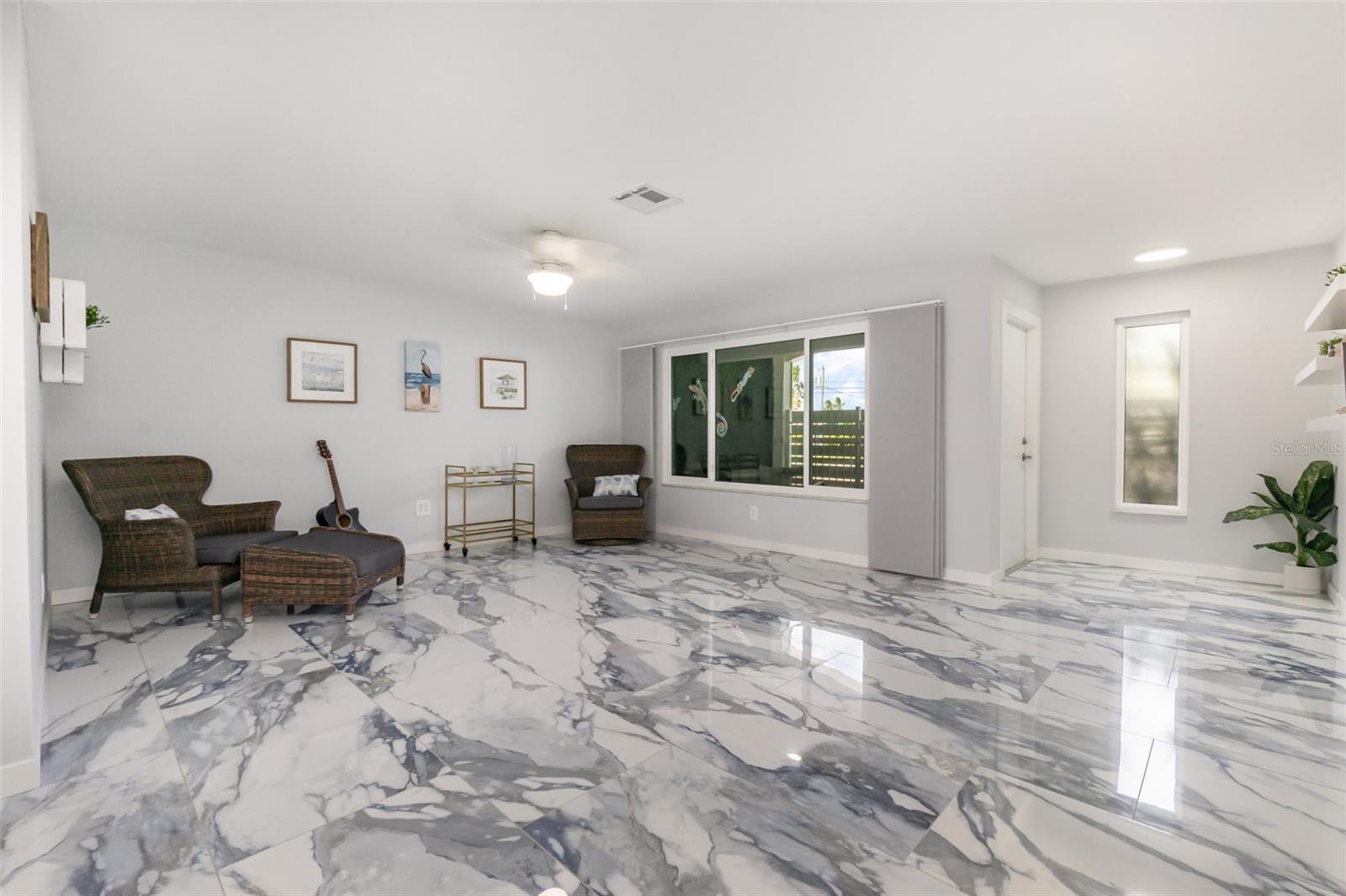 Image 9 of 43 For 1661 Swan Terrace