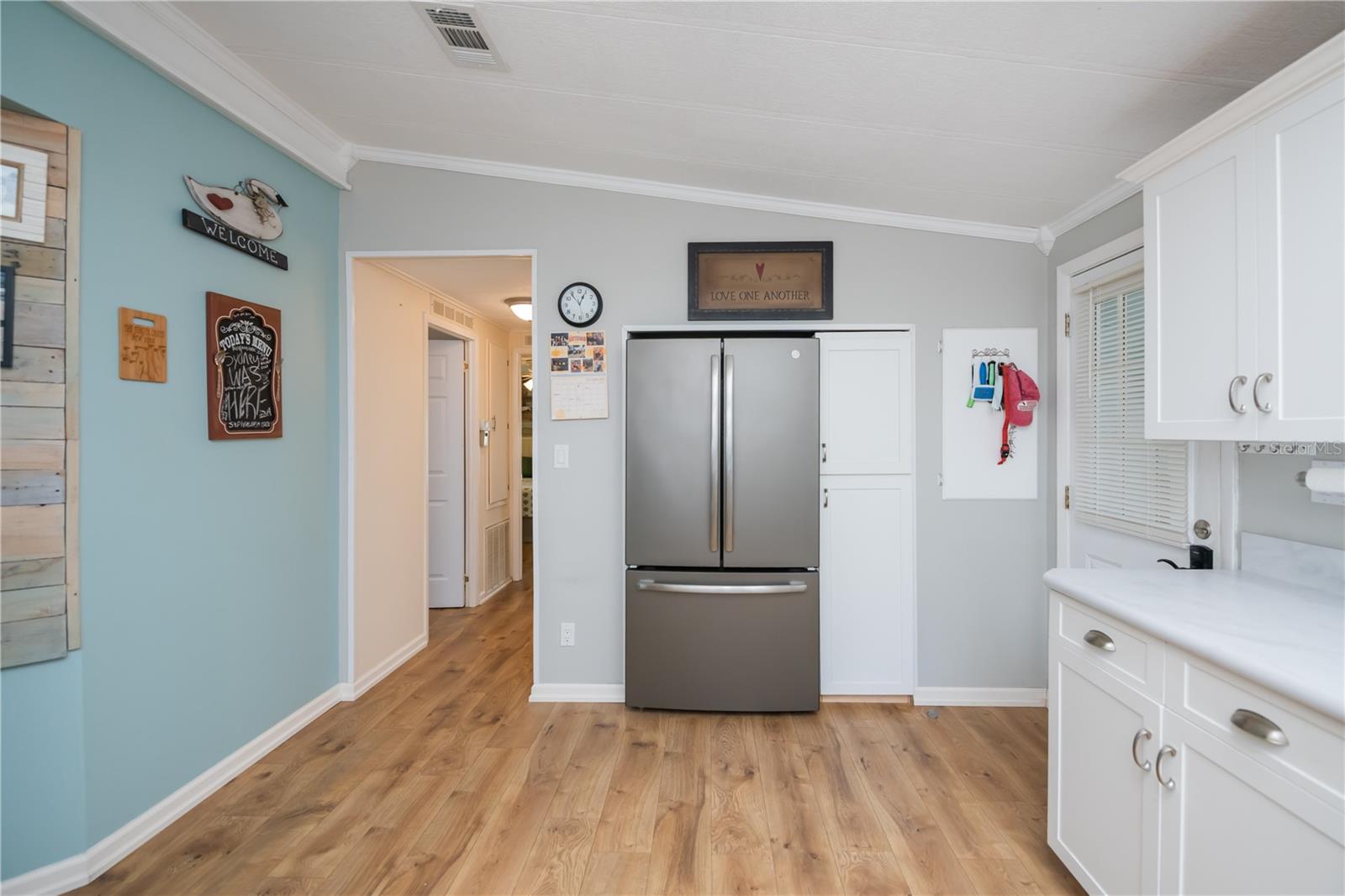 Image 13 of 56 For 715 Tangerine Woods Boulevard