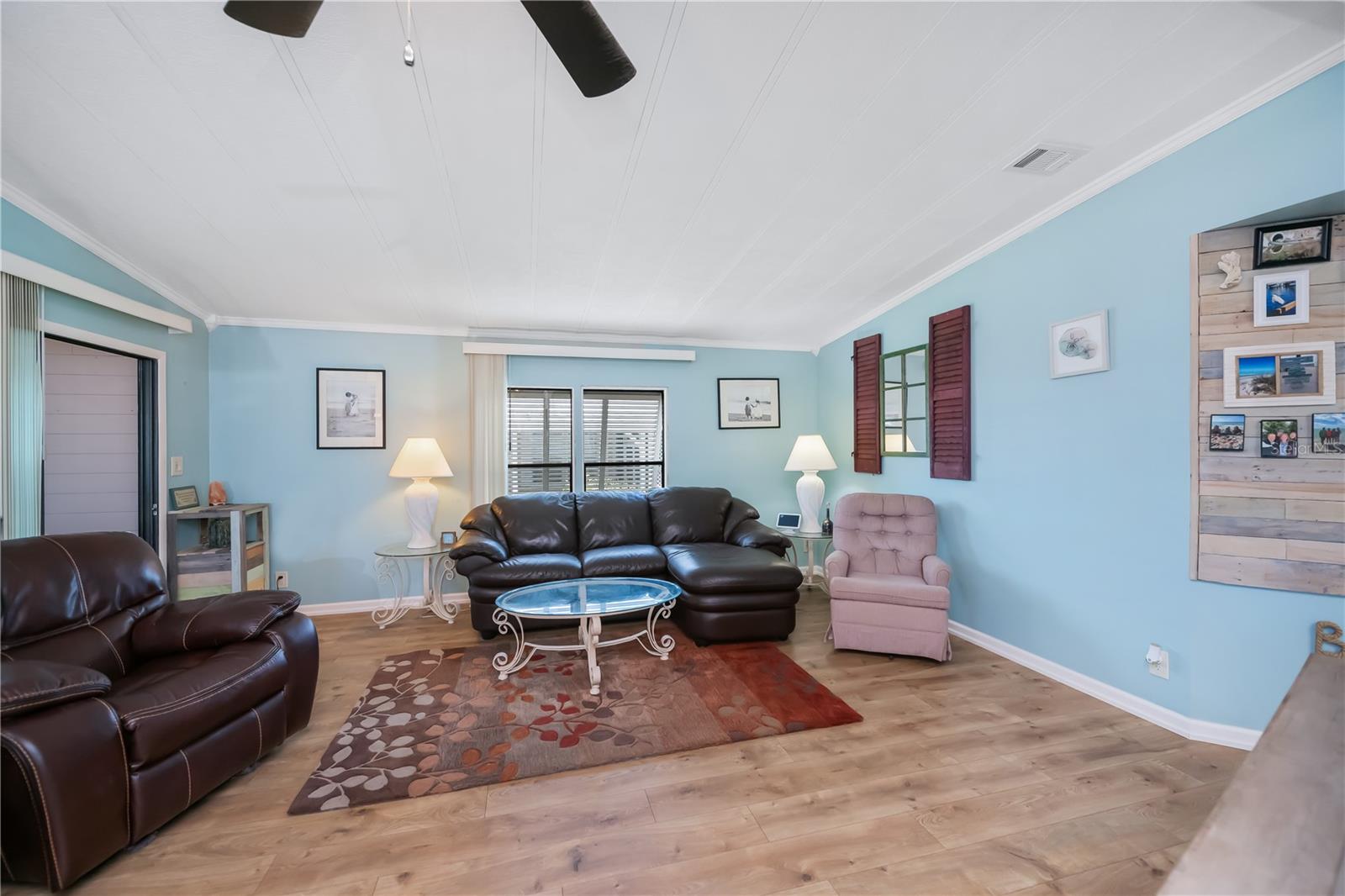 Image 31 of 56 For 715 Tangerine Woods Boulevard