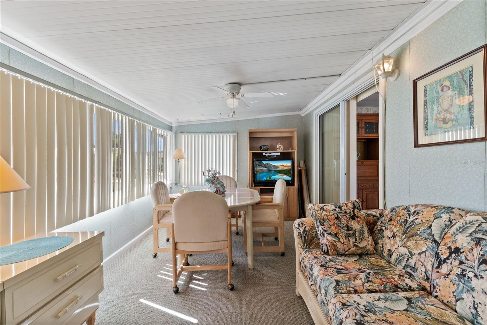 Image 16 of 85 For 199 Martinique Road