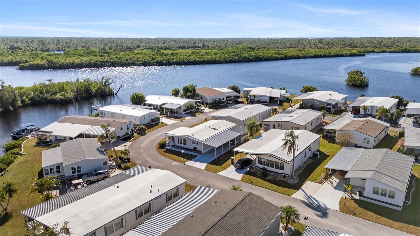 Image 41 of 85 For 199 Martinique Road