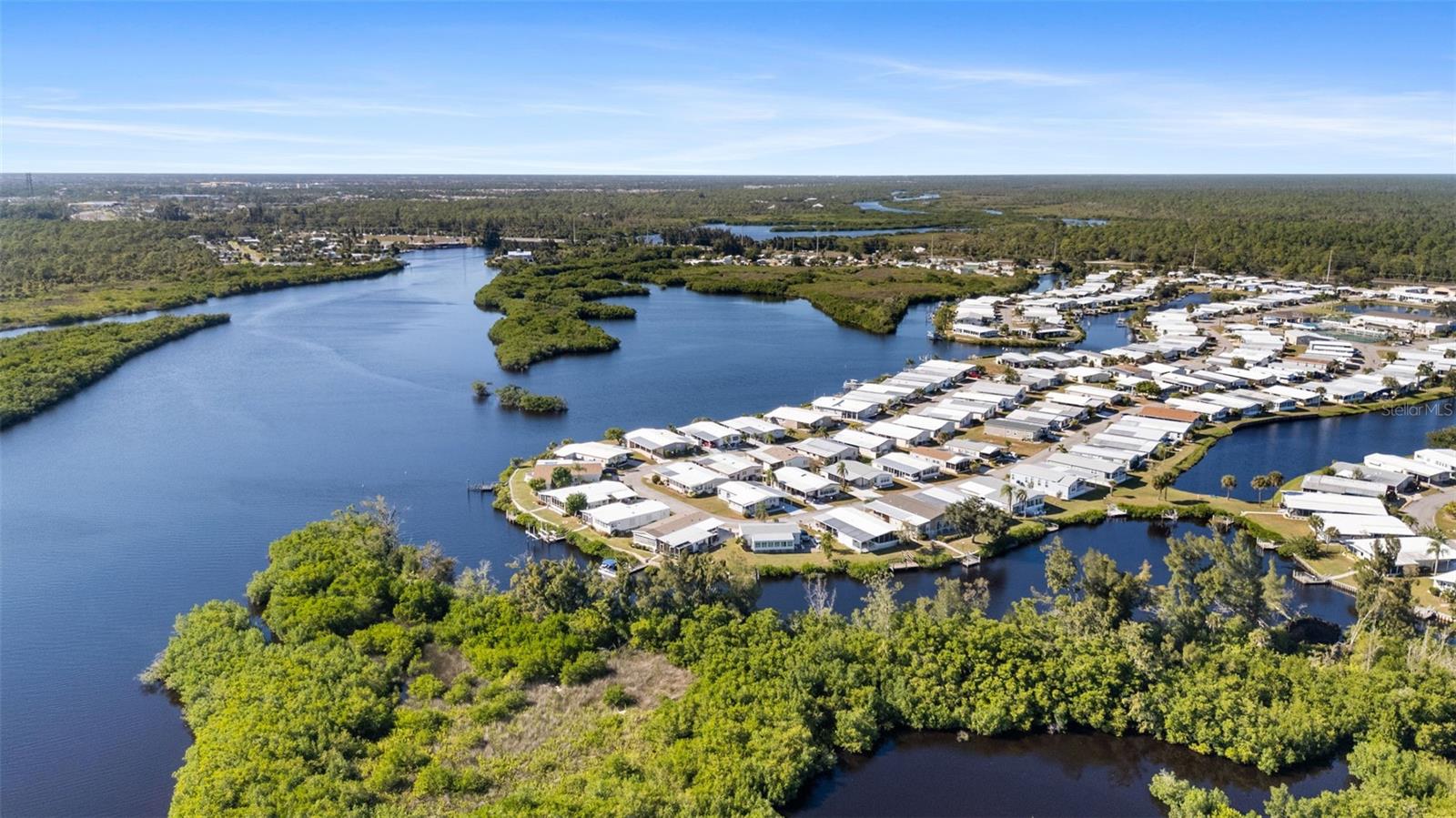 Image 43 of 85 For 199 Martinique Road