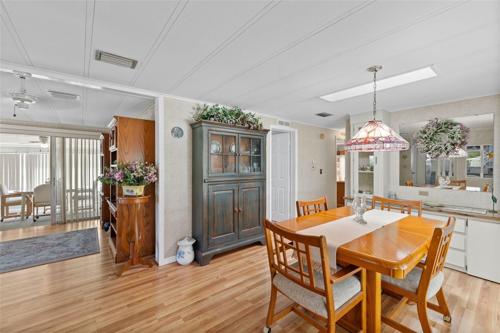 Image 9 of 85 For 199 Martinique Road