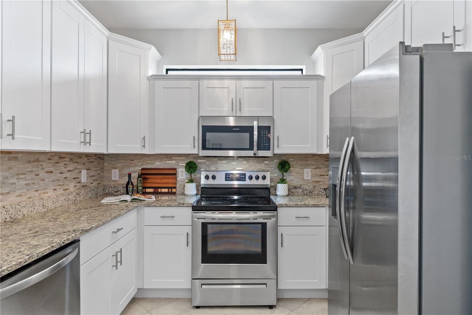 Image 16 of 60 For 2161 Bonito Way