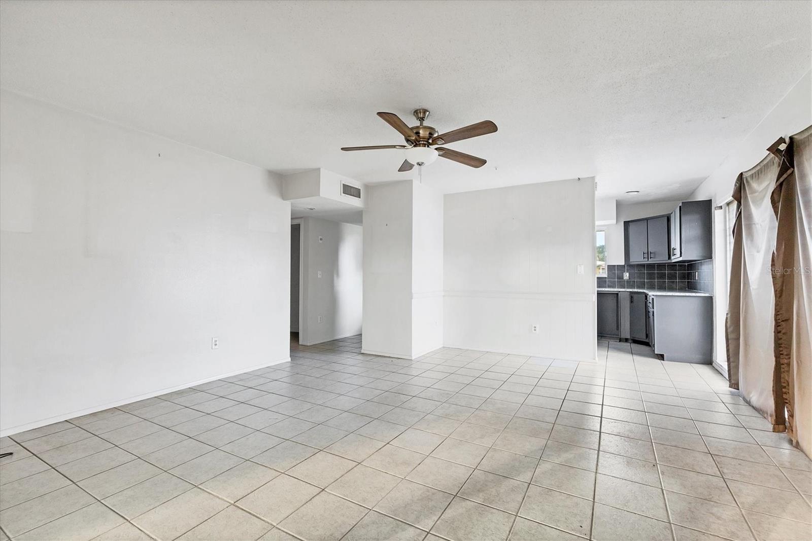 Image 16 of 23 For 2529 Ednor Street