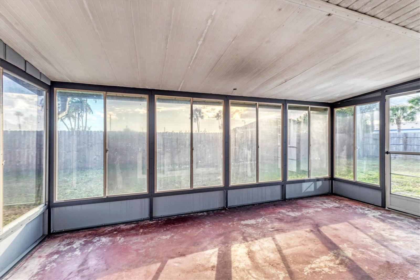 Image 5 of 23 For 2529 Ednor Street