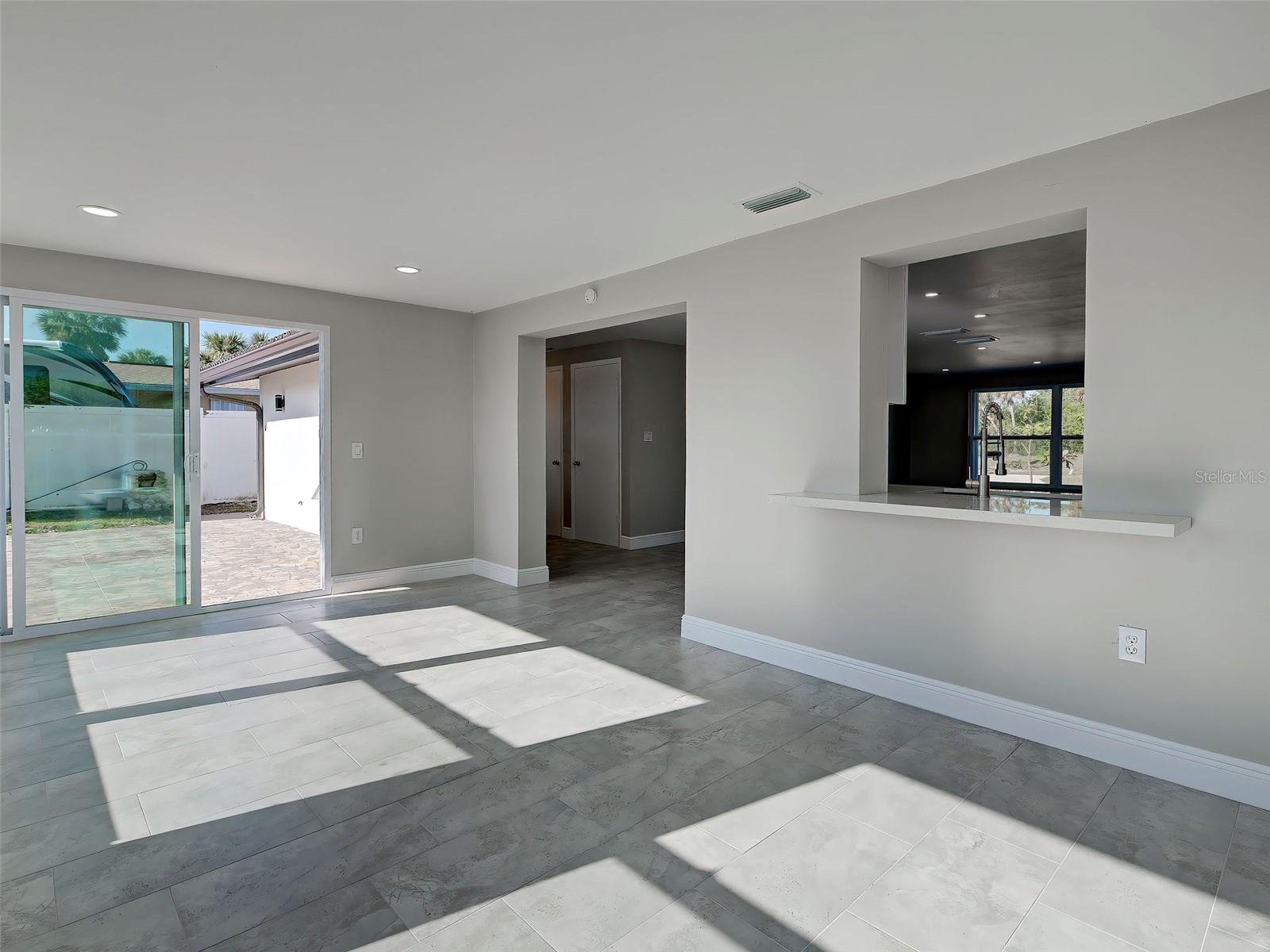 Image 26 of 62 For 4342 Ewing Circle