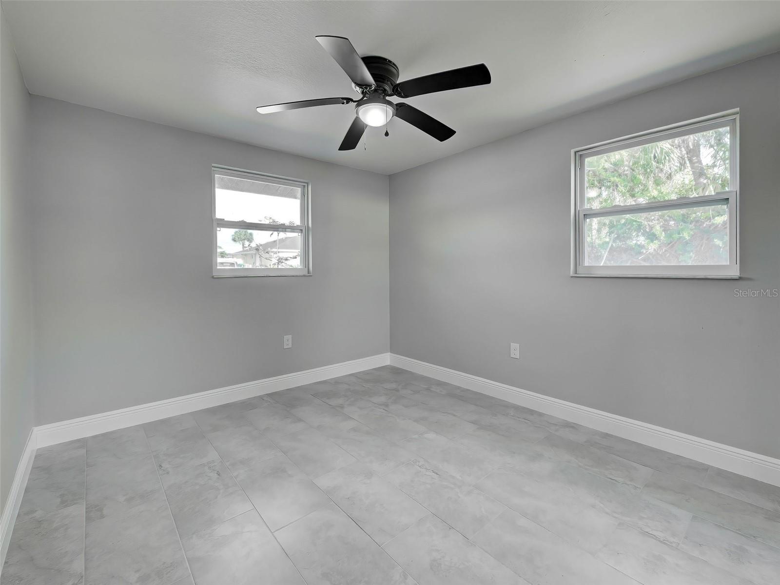 Image 33 of 62 For 4342 Ewing Circle