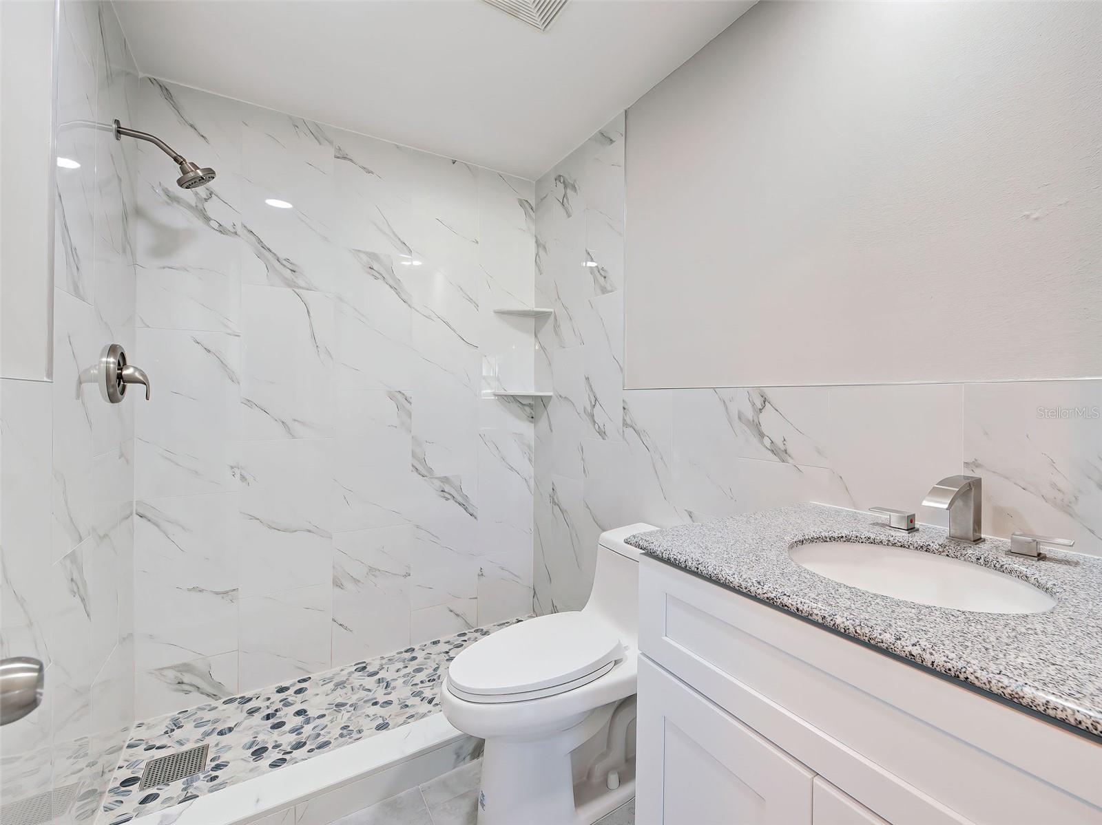 Image 43 of 62 For 4342 Ewing Circle