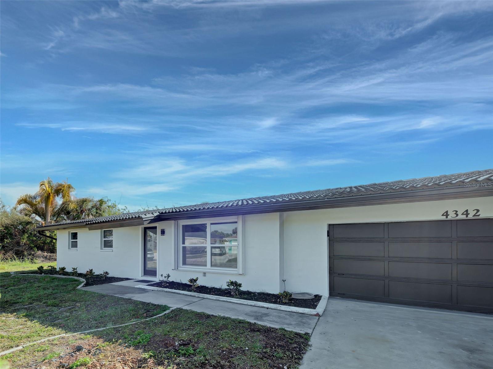 Image 46 of 62 For 4342 Ewing Circle