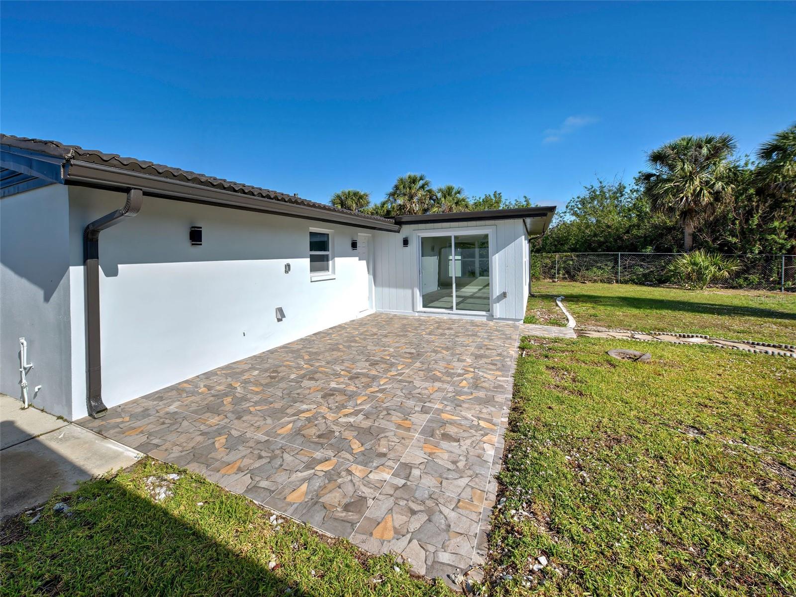 Image 49 of 62 For 4342 Ewing Circle