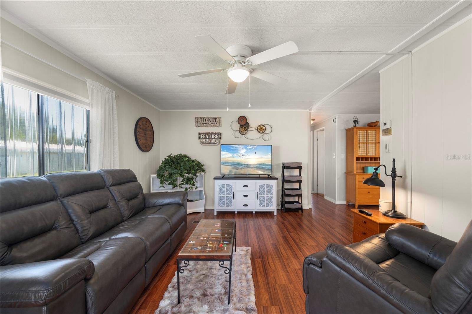 Image 13 of 47 For 1000 Kings Highway 60