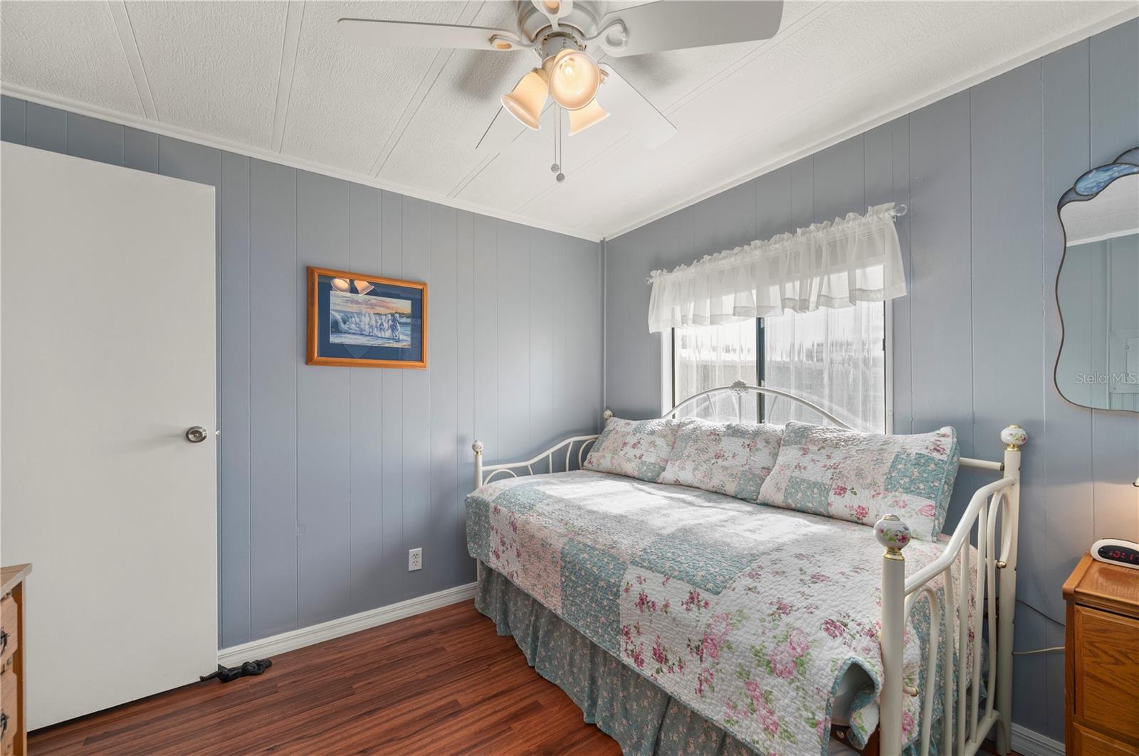 Image 19 of 47 For 1000 Kings Highway 60