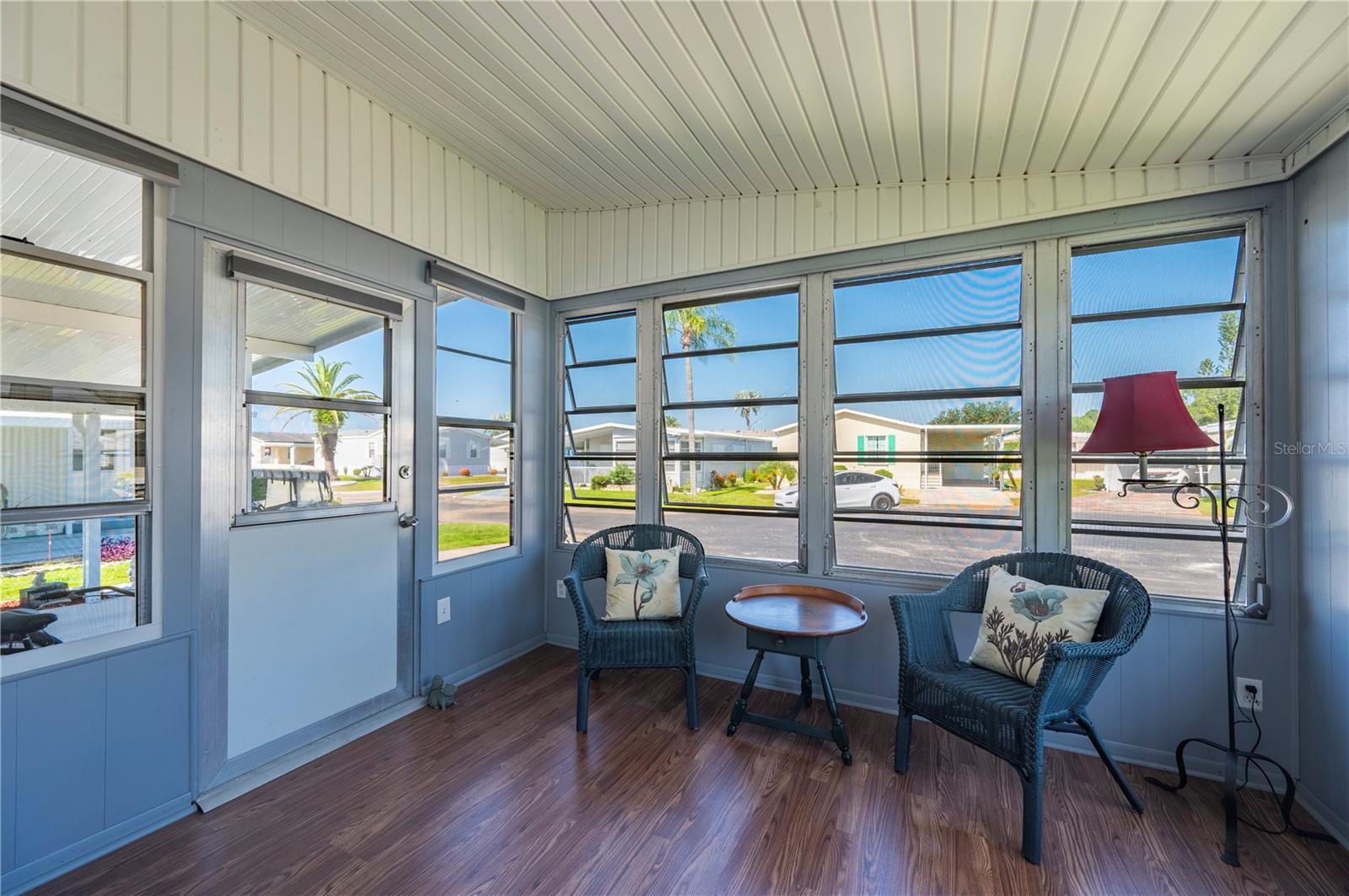 Image 22 of 47 For 1000 Kings Highway 60