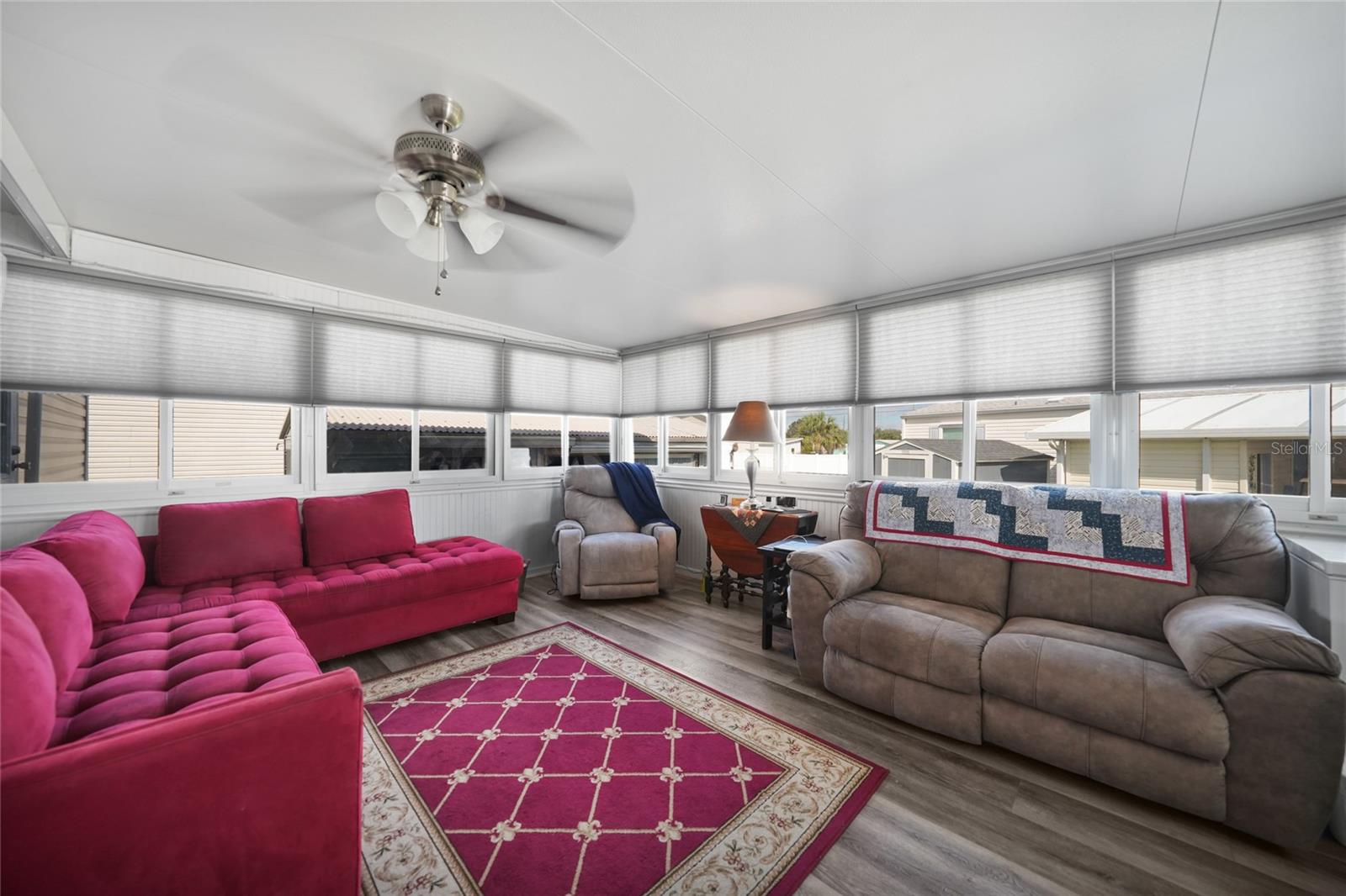 Image 10 of 40 For 14 Cardinal  B14