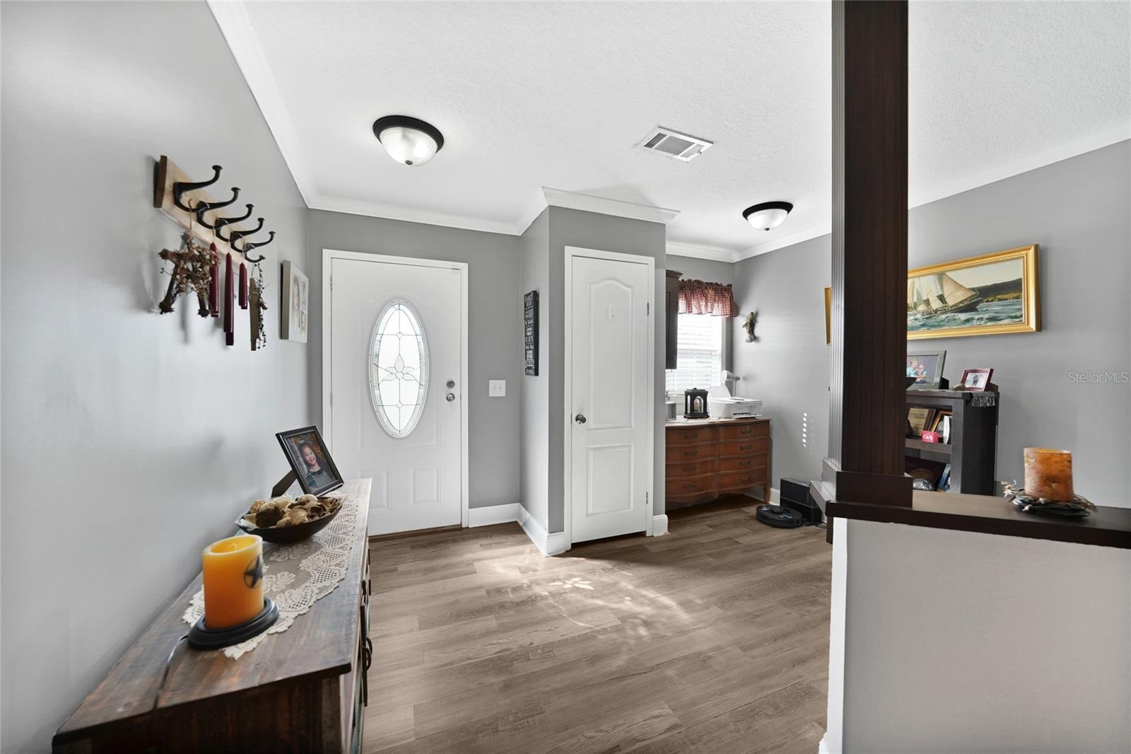 Image 4 of 40 For 14 Cardinal  B14