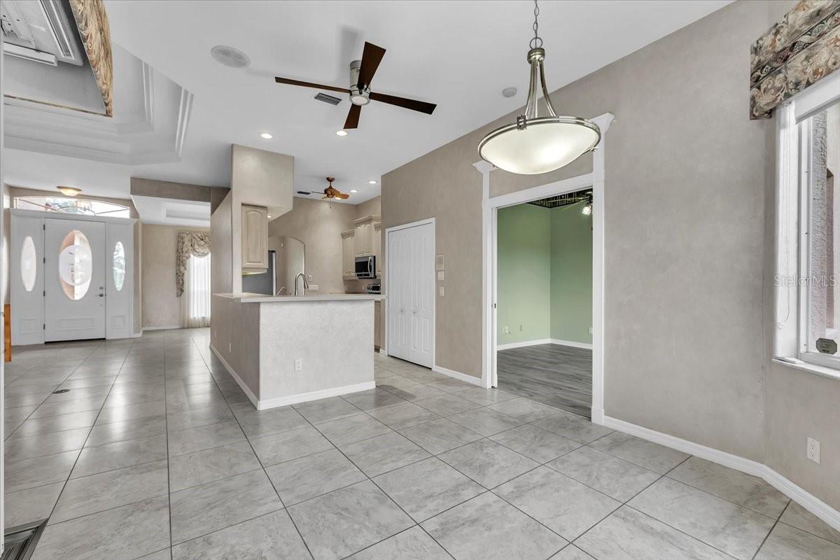 Image 14 of 47 For 3013 Royal Palm Drive