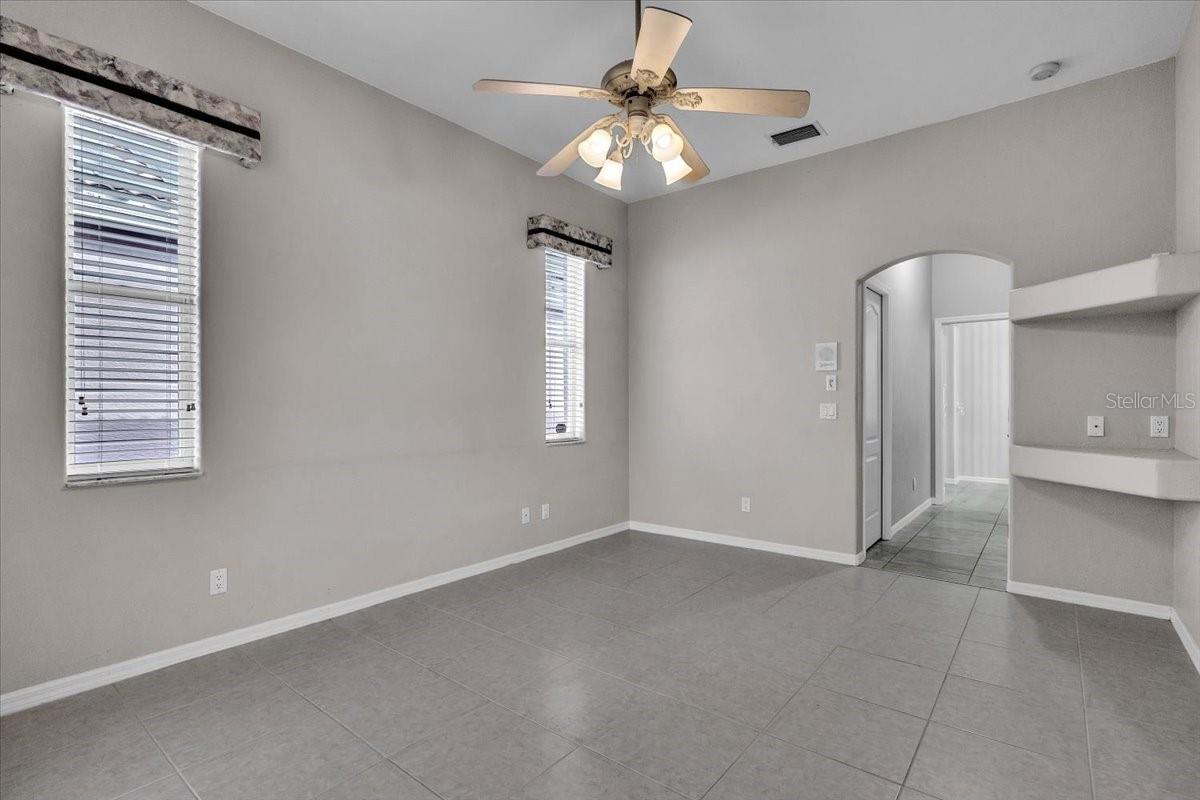 Image 19 of 47 For 3013 Royal Palm Drive