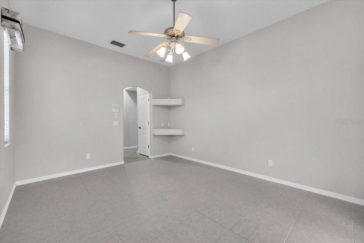 Image 20 of 47 For 3013 Royal Palm Drive