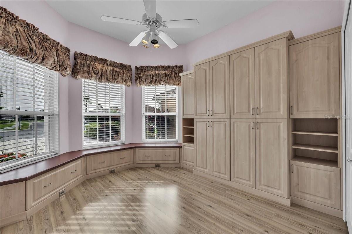 Image 23 of 47 For 3013 Royal Palm Drive