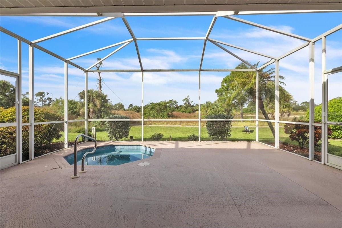 Image 37 of 47 For 3013 Royal Palm Drive