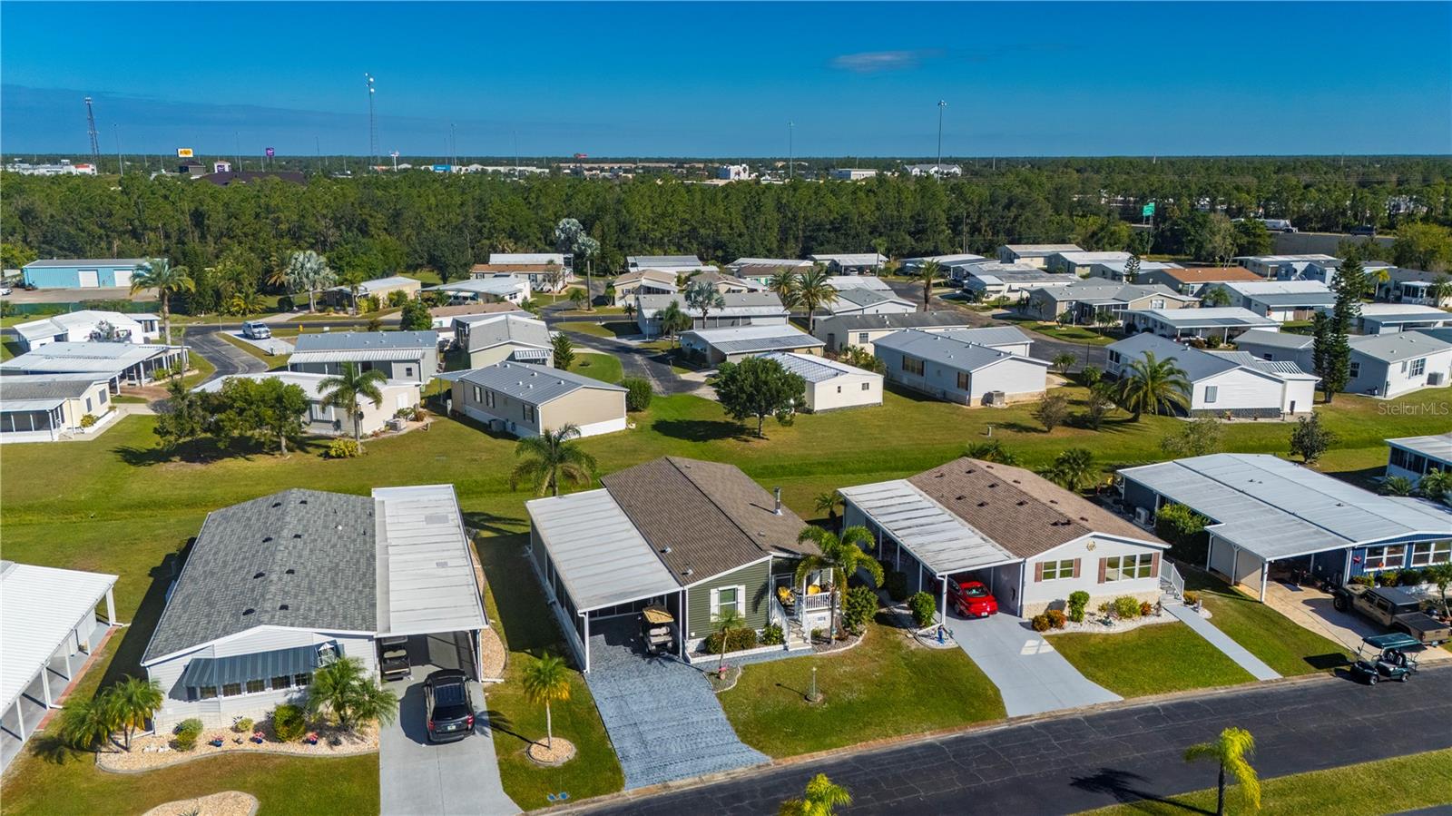 Image 48 of 66 For 1000 Kings Highway 309