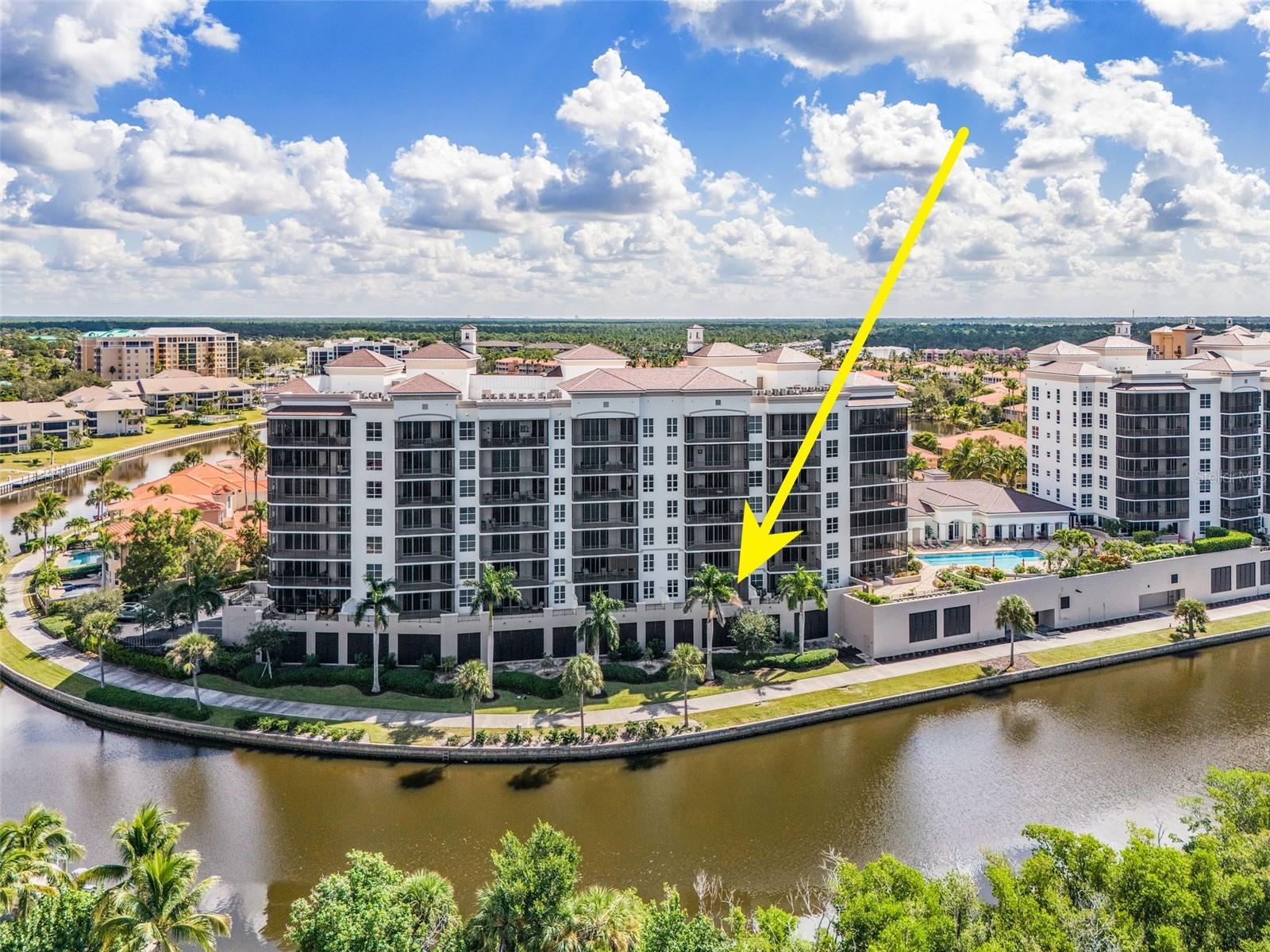 Image 2 of 58 For 3333 Sunset Key Circle 103