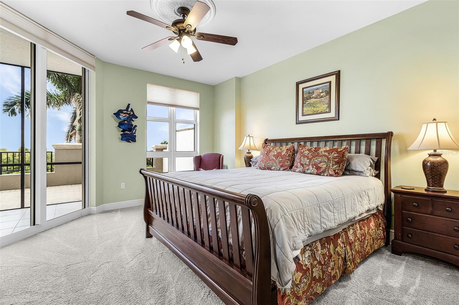 Image 23 of 58 For 3333 Sunset Key Circle 103