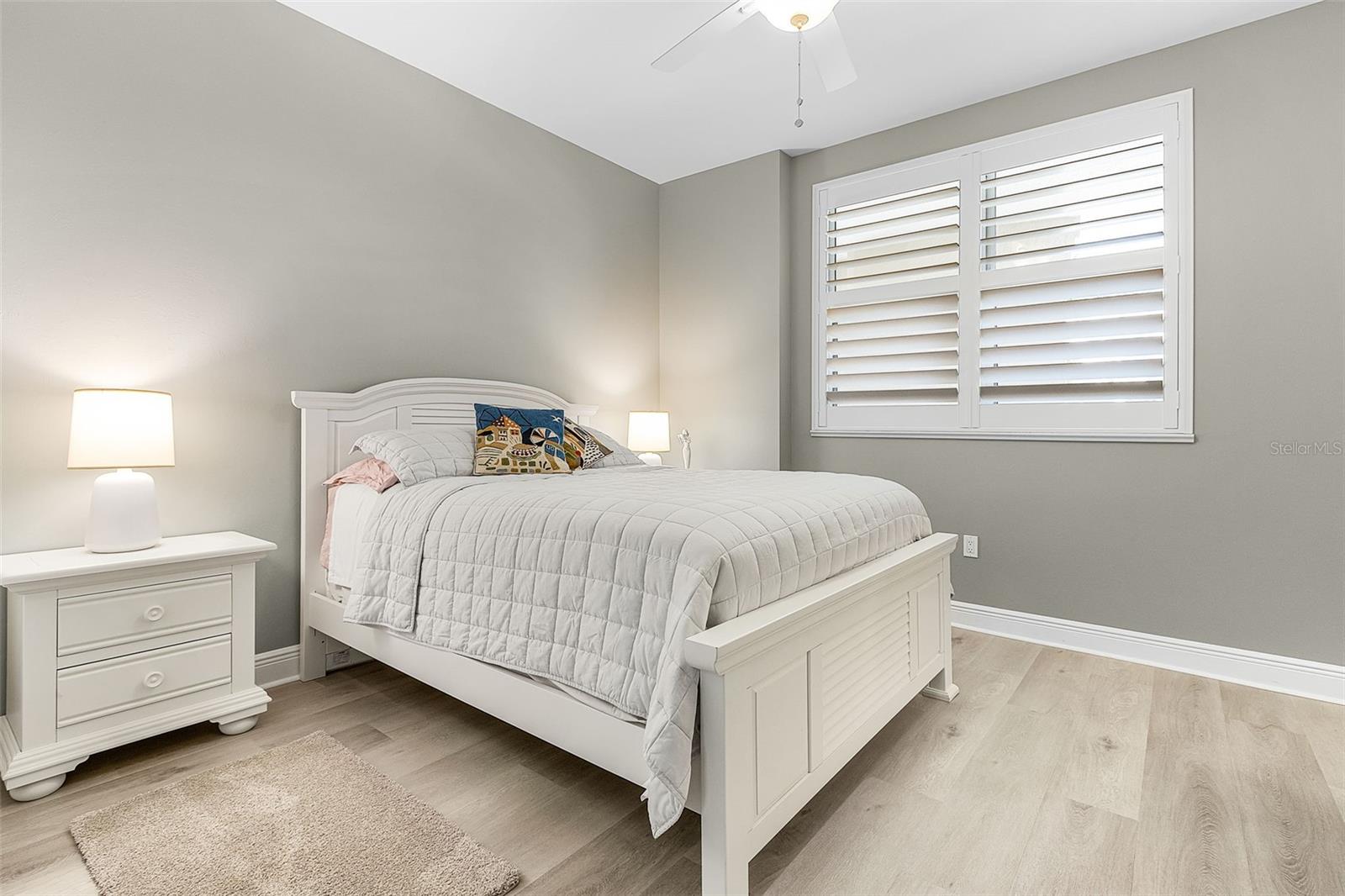 Image 29 of 58 For 3333 Sunset Key Circle 103