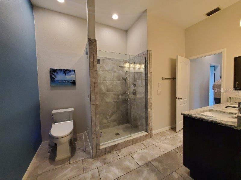 Image 20 of 28 For 2100 Aqui Esta Drive