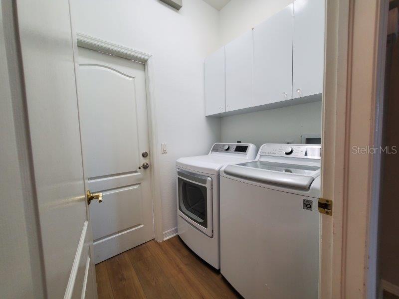 Image 23 of 28 For 2100 Aqui Esta Drive