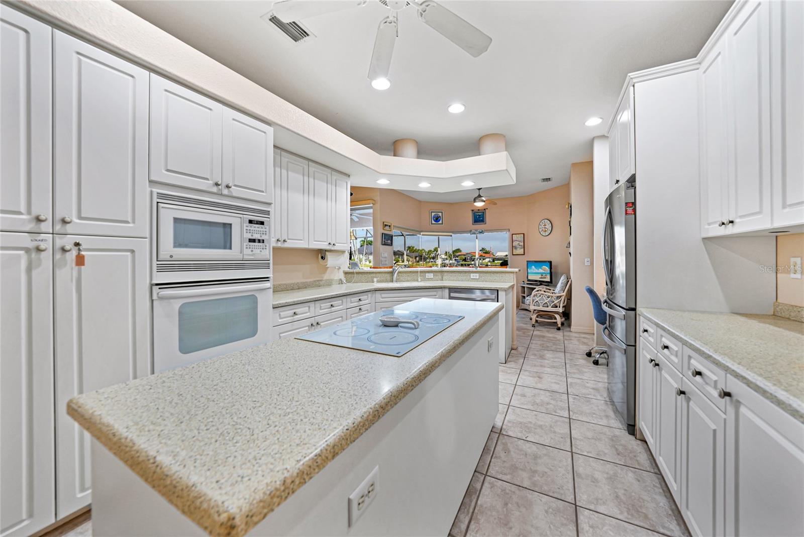 Image 14 of 43 For 2144 Charlotte Amalie Court