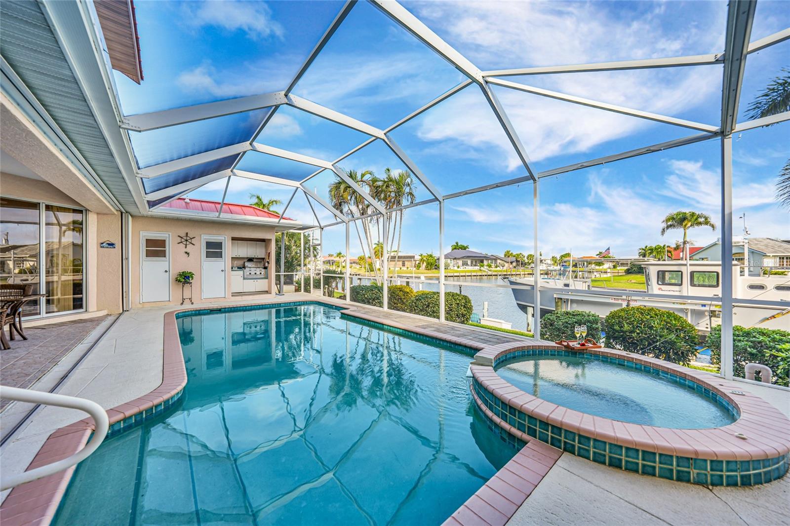 Image 21 of 43 For 2144 Charlotte Amalie Court