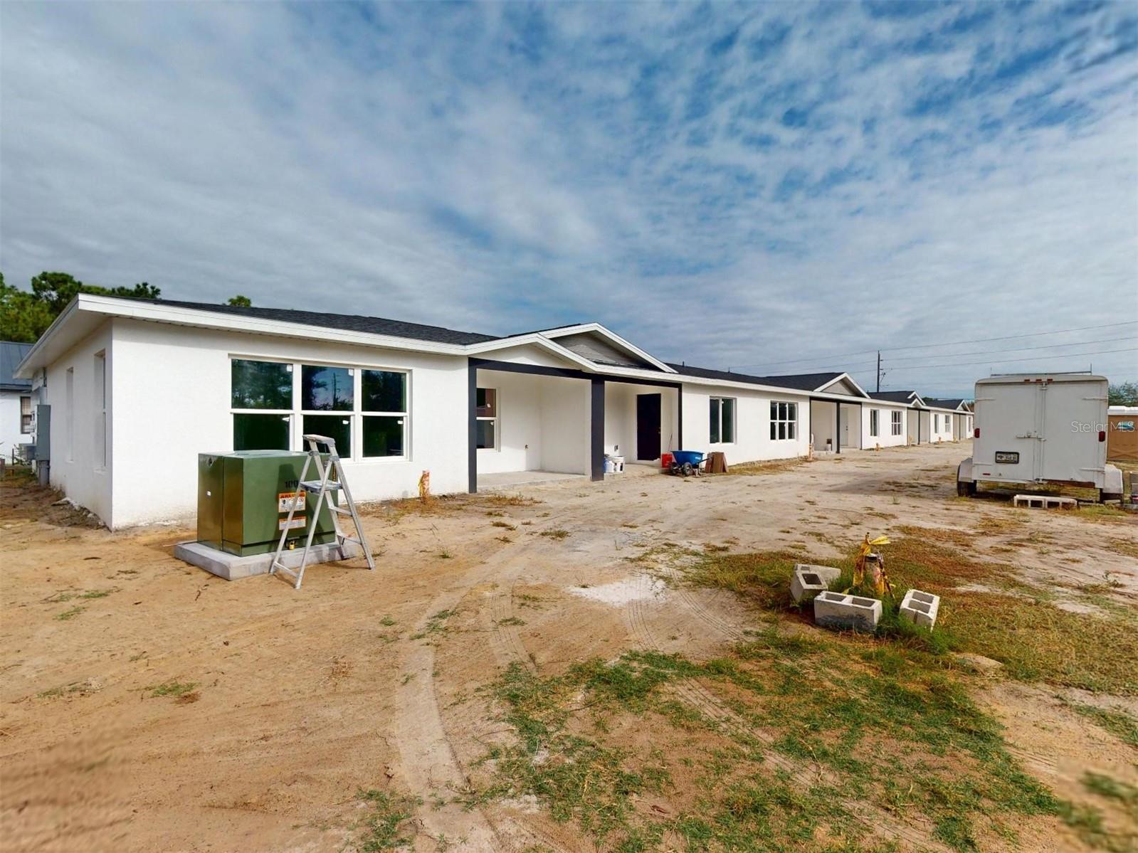 Image 43 of 50 For 1215 Capricorn Boulevard 8