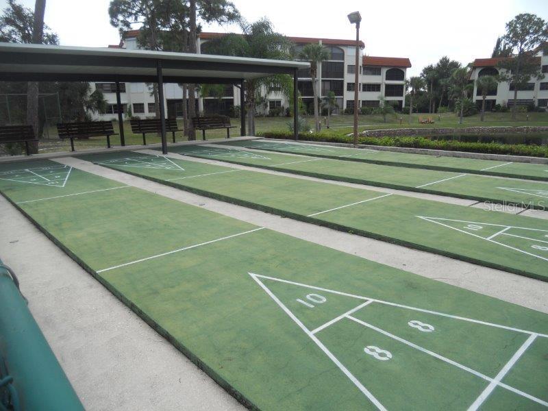 Image 13 of 37 For 23465 Harborview Road 836