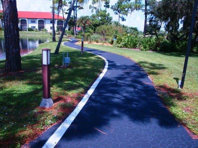 Image 9 of 37 For 23465 Harborview Road 836