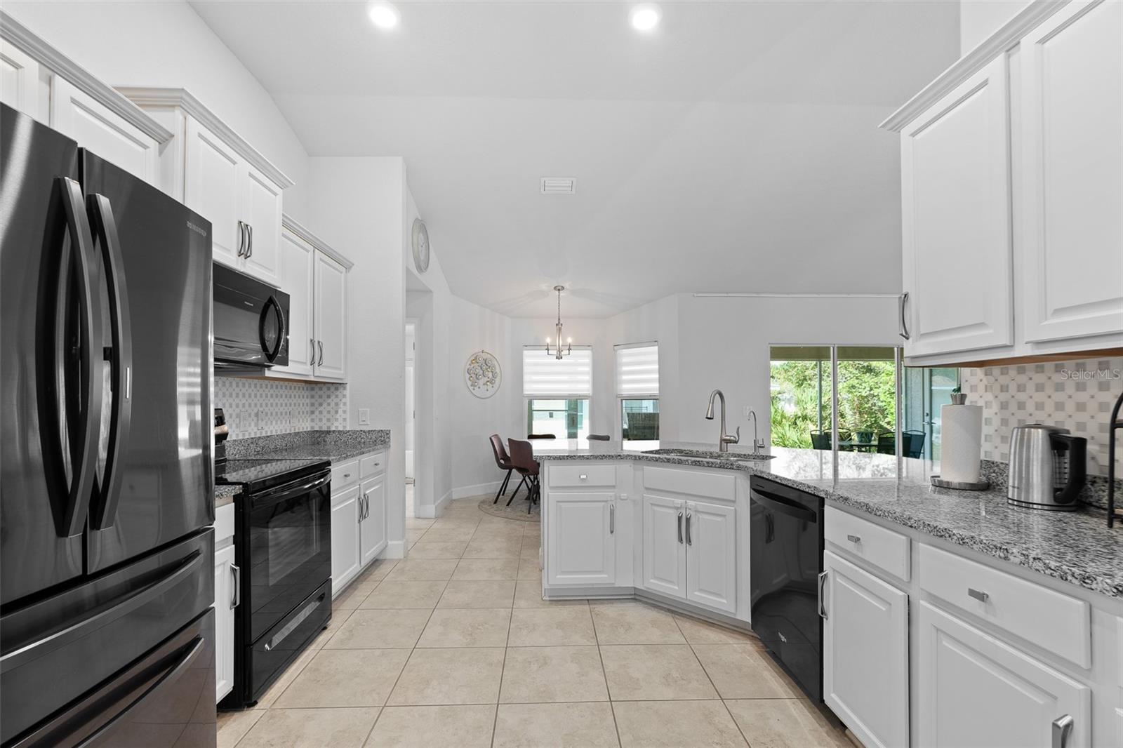 Image 13 of 43 For 400 Marlin Road