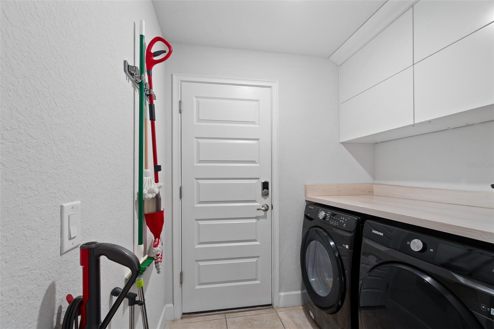 Image 39 of 43 For 400 Marlin Road