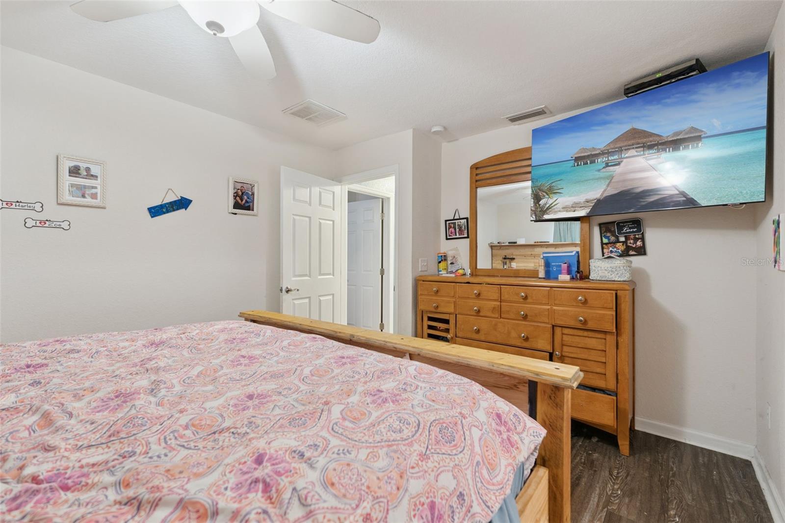 Image 18 of 29 For 195 Itasca Avenue