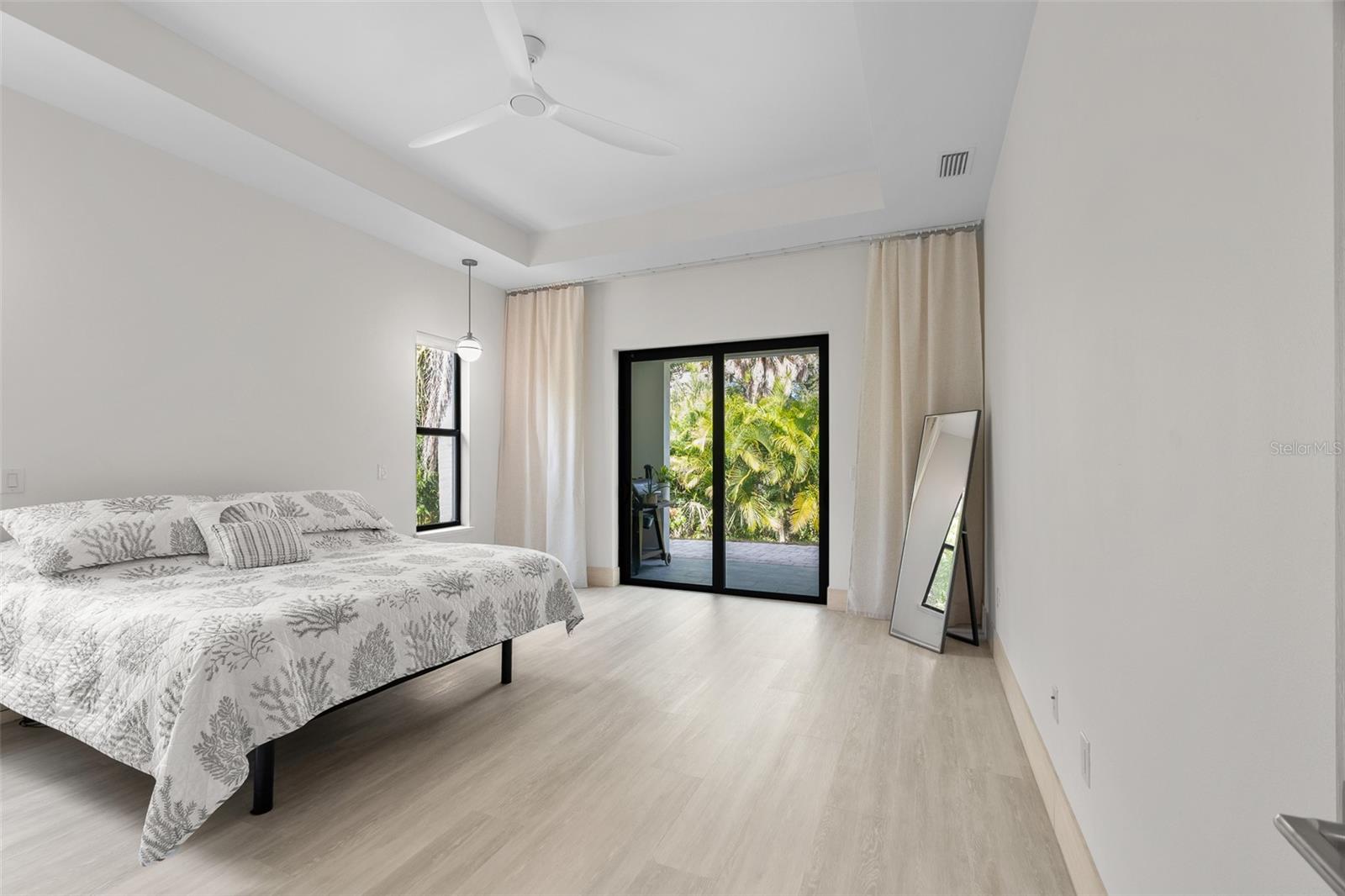 Image 21 of 44 For 380 Cowry Road