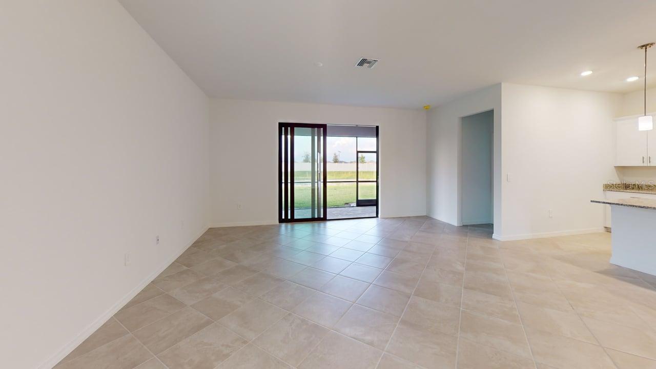 Image 28 of 37 For 1548 Saddlewood Circle