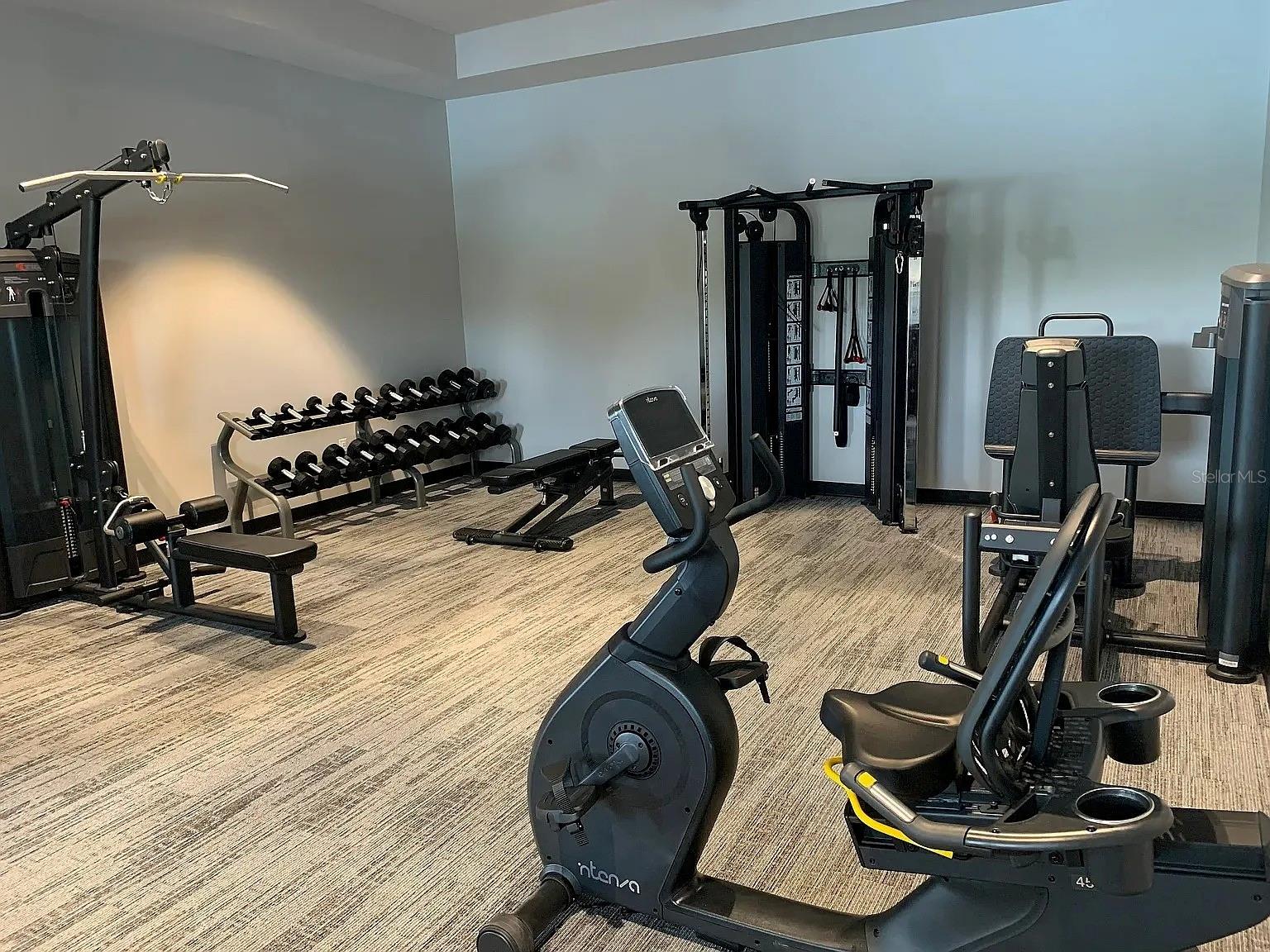 Image 32 of 37 For 1548 Saddlewood Circle