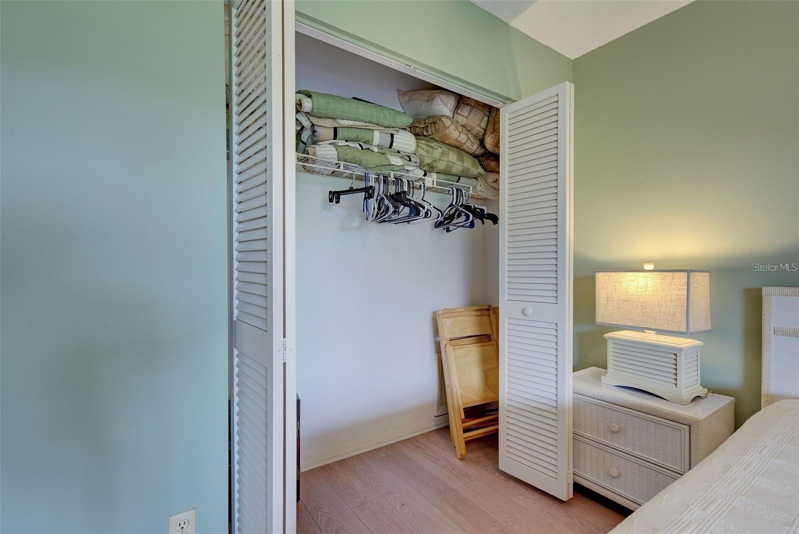 Image 25 of 47 For 314 Cerromar Way N 16