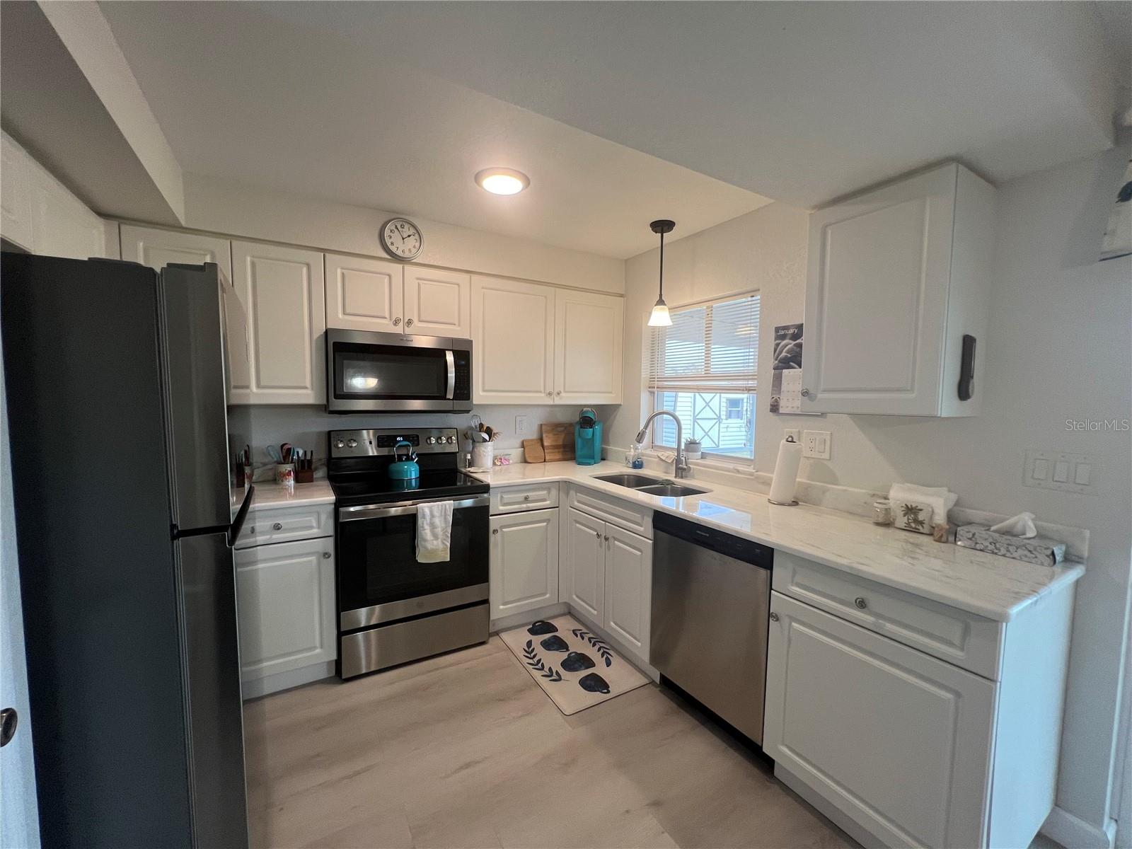 Image 10 of 39 For 5290 Neville Terrace